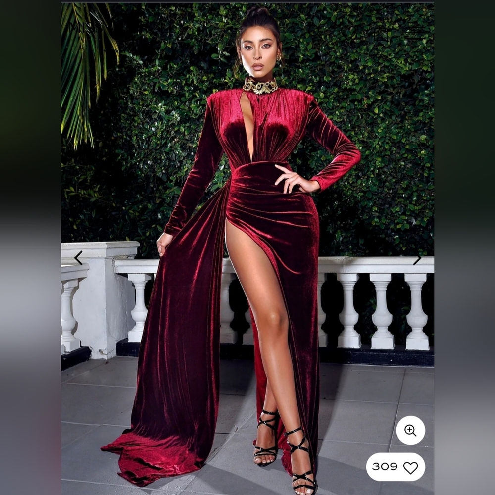 Elegant Velvet Burgundy Evening Gown
